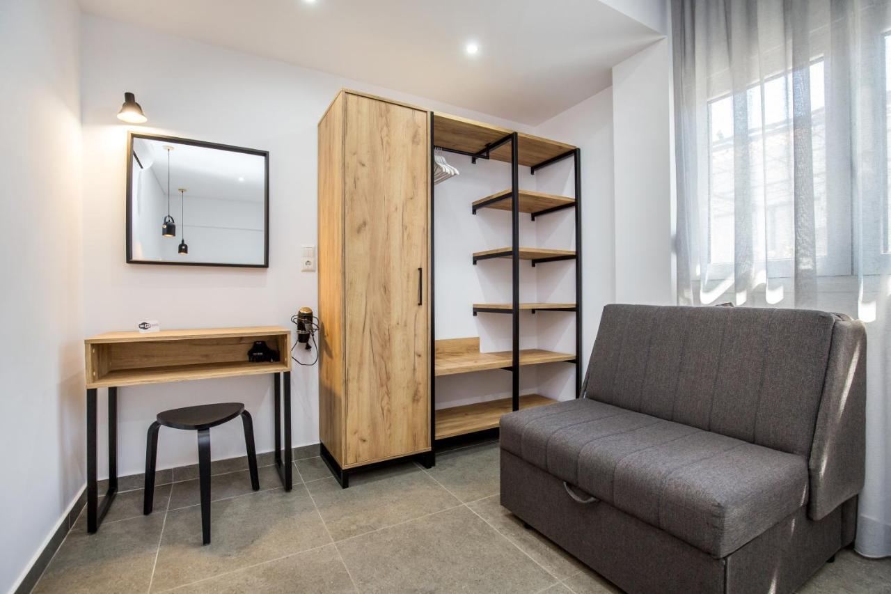 Linden Apartments Potos Bagian luar foto